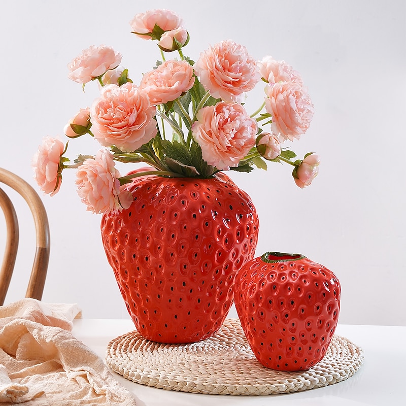 Cute Red Strawberry Decorative Home Vase Creative Resin Material Handmade Handicraft Vase Suitable for Flower Hydroponics Home and Restaurant Flower Decoration Decoration4