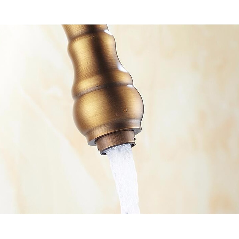 Traditional Kitchen Sink Mixer Faucet Swivel Spout Rotates 360°, Retro Style Single Handle Kitchen Taps Deck Mounted, One Hole Brass Vintage Water Vessel Taps4