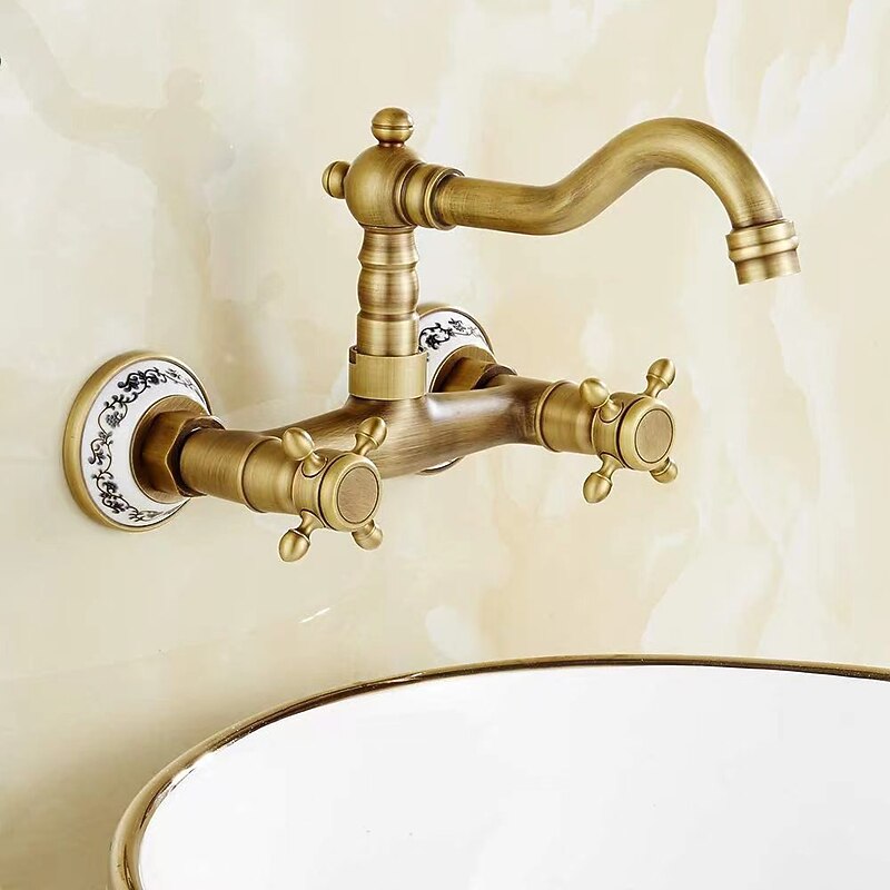 Vintage Brass Bathtub Faucet Wall Mounted Dual Handle Bath Tub Taps, Bathroom Mixer Tap, with Cold and Hot Hose2