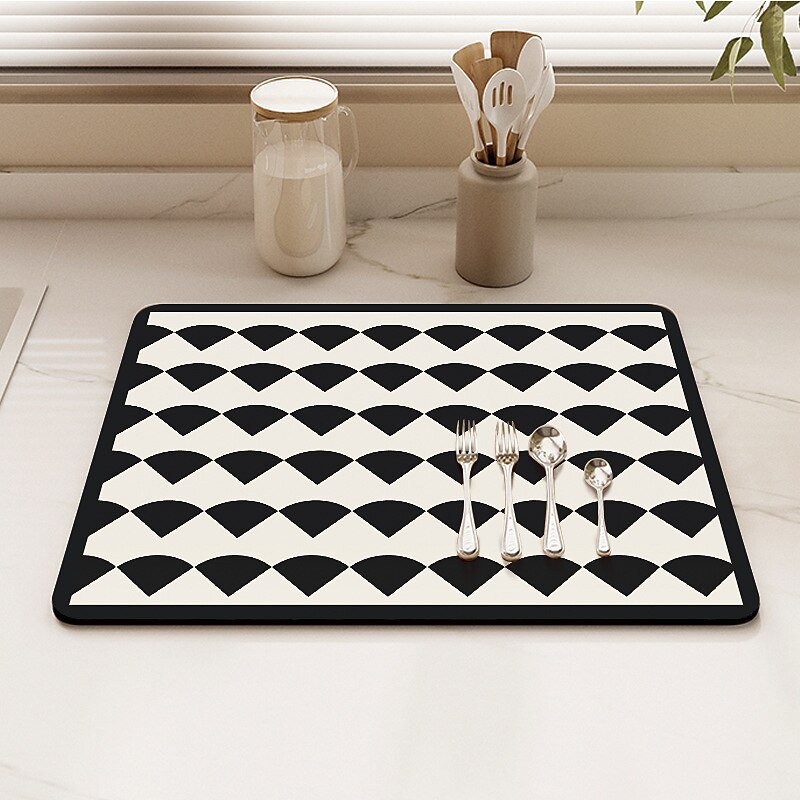1PC Tableware Drain Pad Household Kitchen Countertop Water Absorbing Easy To Dry Cup Pad Washable Insulated And Dry Meal Pad2
