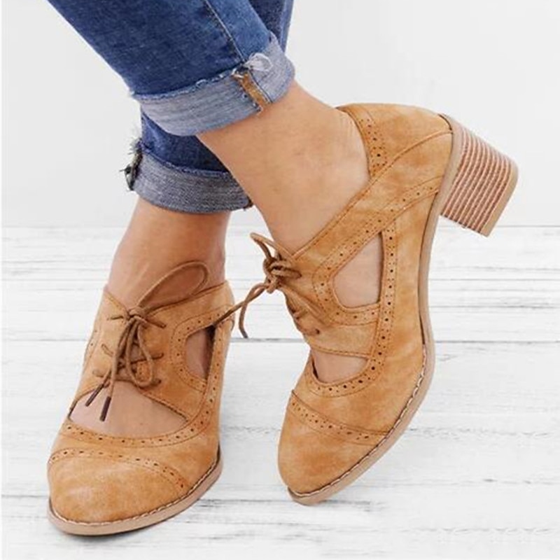 Women's Retro Cutout Oxford Heels – Vintage Mary Jane Shoes for Daily Wear & Office Style4