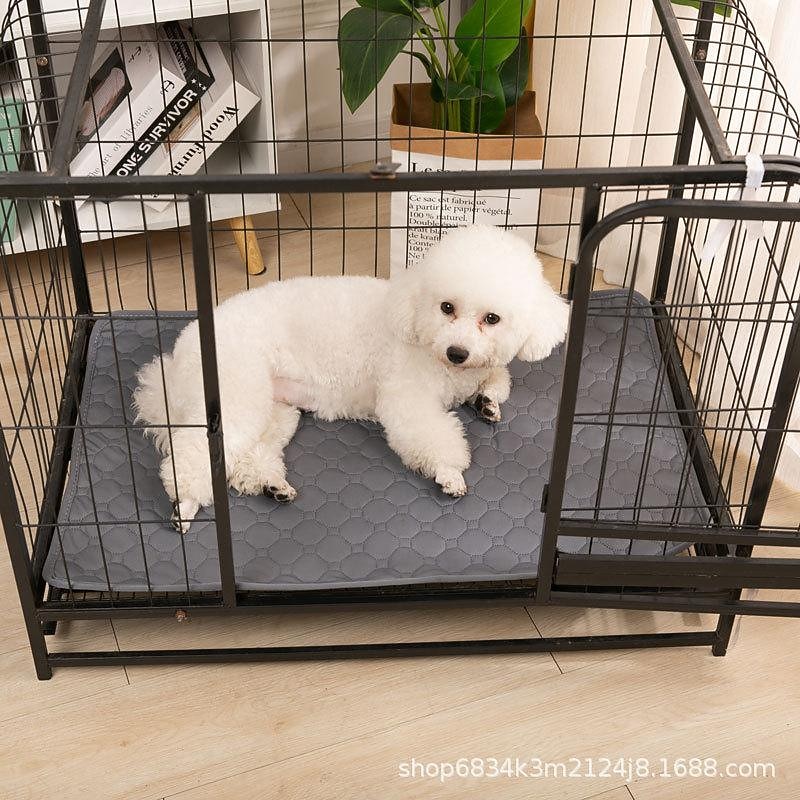 Dog Mat,Pet Urine Pad Can Be Repeatedly Washed Dog Urine Pad Absorbent Non-Slip Waterproof Diaper Pad Training Cat Urine Not WetPet Mat4