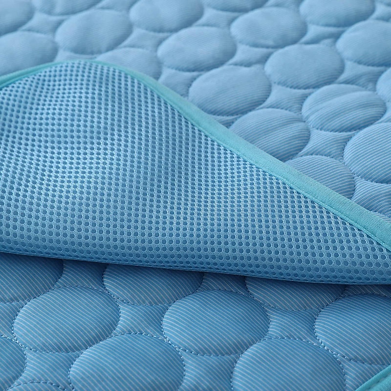 Dog Mat,Summer Pet Ice Mat Cool Dog Mat Pet Cat Mat Breathable Ice Silk Cat Litter Pet Supplies Summer Dog MatPet Mat2