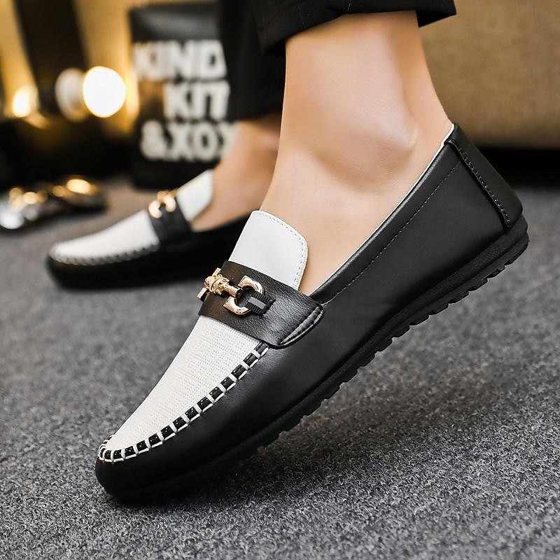 Men's Black and White Leather Loafers – Casual Slip-On Moccasins with Metal Buckle for Business and Driving2