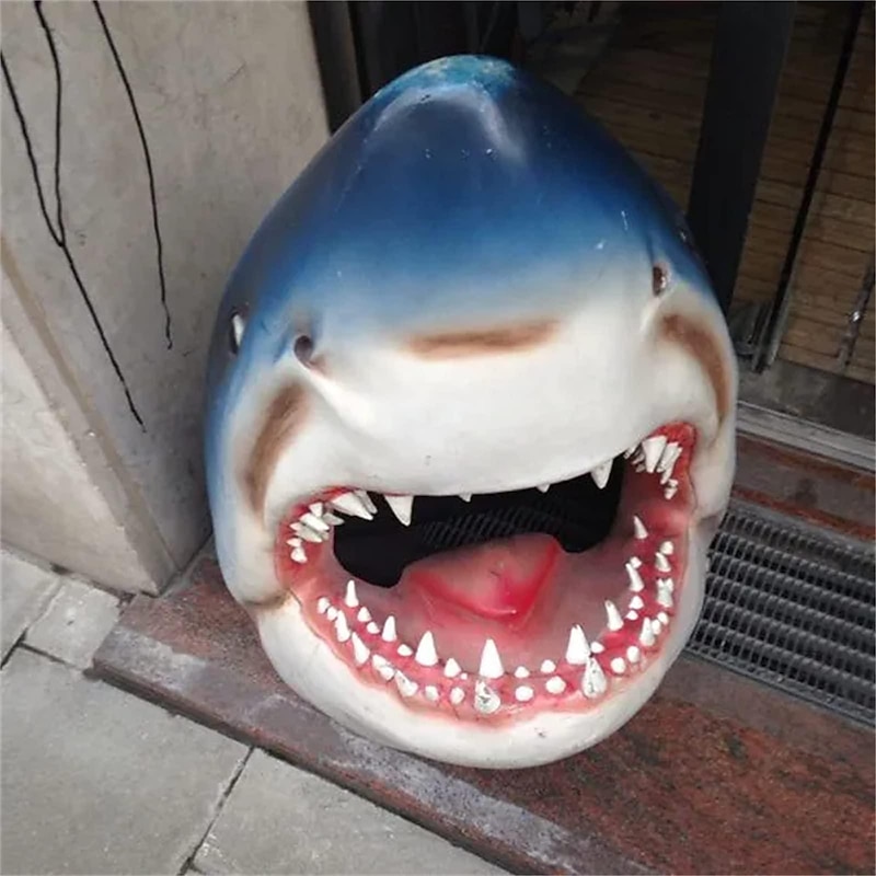 Floating Shark Head Crocodile Decor for Garden Pool, Novelty Outdoor Animals Statue Spoof Toy for Garden Park Pond Wall Decoration4