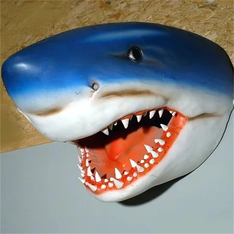 Floating Shark Head Crocodile Decor for Garden Pool, Novelty Outdoor Animals Statue Spoof Toy for Garden Park Pond Wall Decoration3