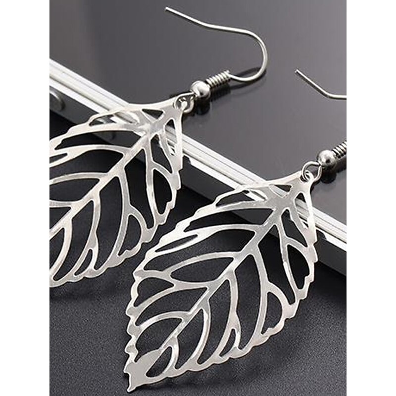 Women's Earrings Fashion Outdoor Leaf Earring4