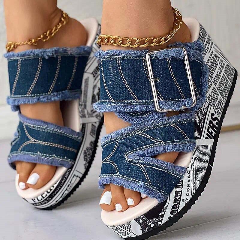 Women's Denim Platform Sandals with Adjustable Buckle Straps and Newspaper Print Wedge Sole, Trendy Chunky Summer Shoes for Streetwear and Festivals3