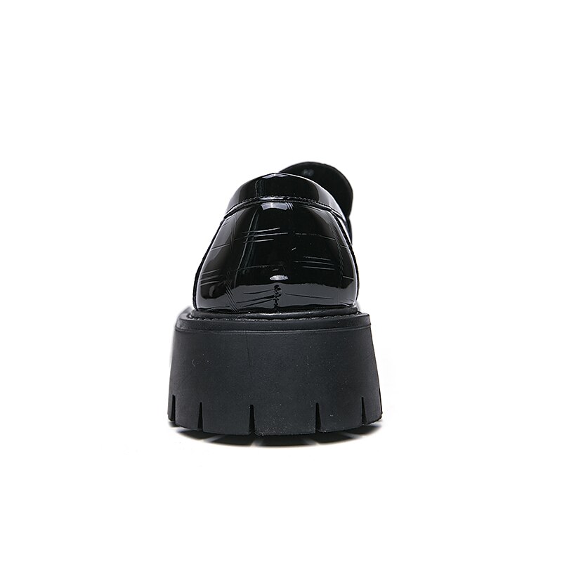 Men's Dress Loafers & Slip-Ons Tassel Shoes Lug Sole British Office & Career PU Leather Height Increasing Loafers Black Green Spring Fall4