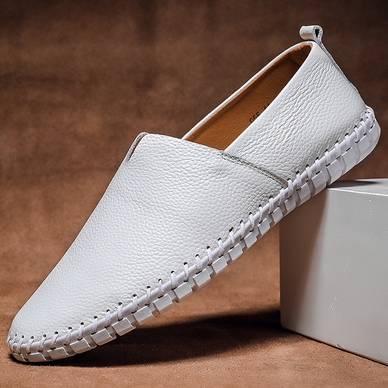 Men's White Leather Slip-On Loafers – Breathable Casual Moccasins with Stitch Detailing for Summer and Travel