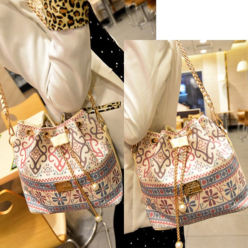 Women's Geometric Print Drawstring Bucket Bag with Gold Chain Strap – Casual Crossbody Handbag for Daily Use2