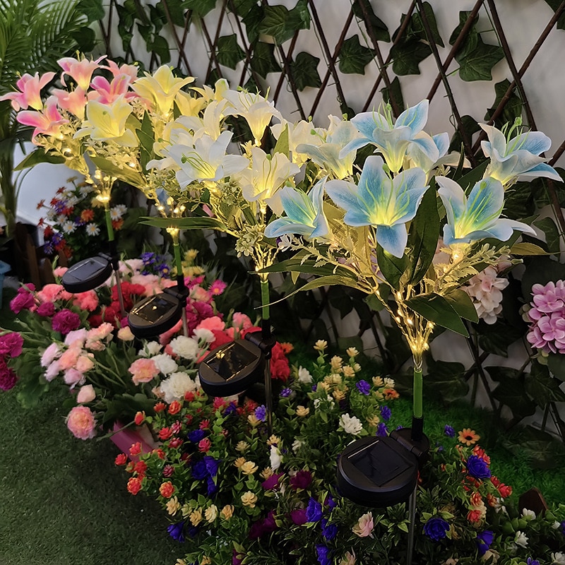 Solar Lily Outdoor Simulation Flower Lamp LED Artificial Flower Floor Insertion Lamp  Garden and Courtyard Decorative Lights Holiday Party Decorative Lights3