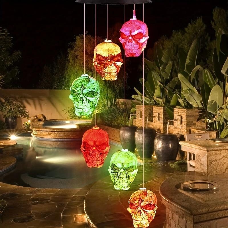 Skull Head Solar Wind Chime Halloween Decoration Lights 6 LED String Lights Outdoor Decorations Hanging Garden Lights Color Changing Decor LED Wind Chimes, Theme Parties Haunted Party Garden Yard Outdoor Bar Hallowmas Decorations4