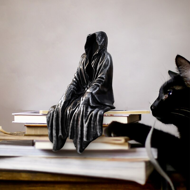 Halloween Horror Art Design Resin Black Robe Dead God Sitting Statue Gothic Dark Knight Terror Dead God Decoration Suitable for Halloween Home Decoration Bookcase Desktop Decoration Gifts 1PC2
