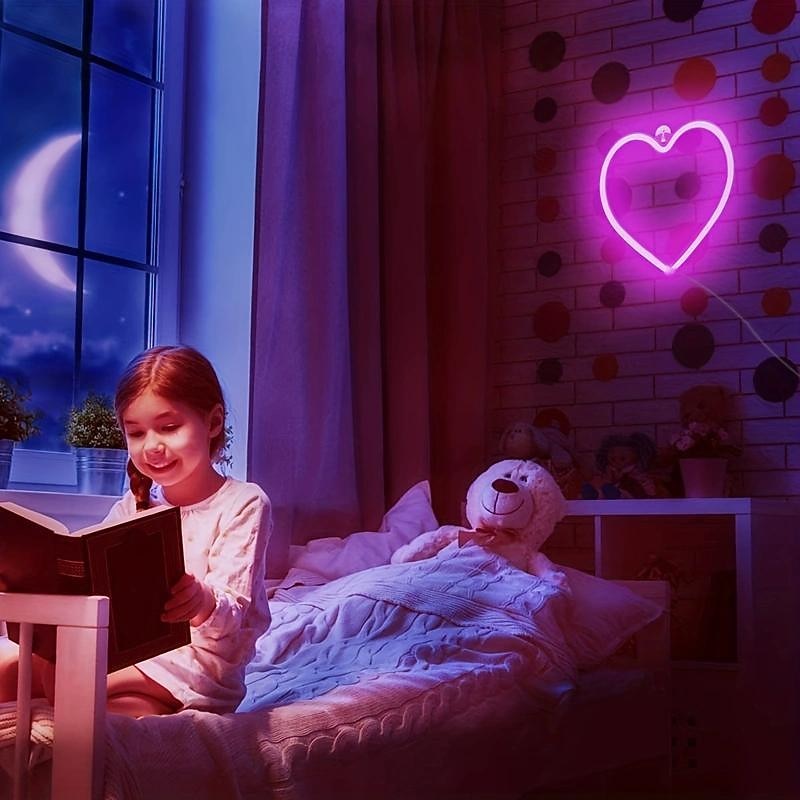LED Neon Sign Pink Heart Night Light Battery USB Power Supply for Table Wall Decoration Lights Playroom Dormitory Wedding Birthday Party Home Decoration Valentine's Day Mother's Day