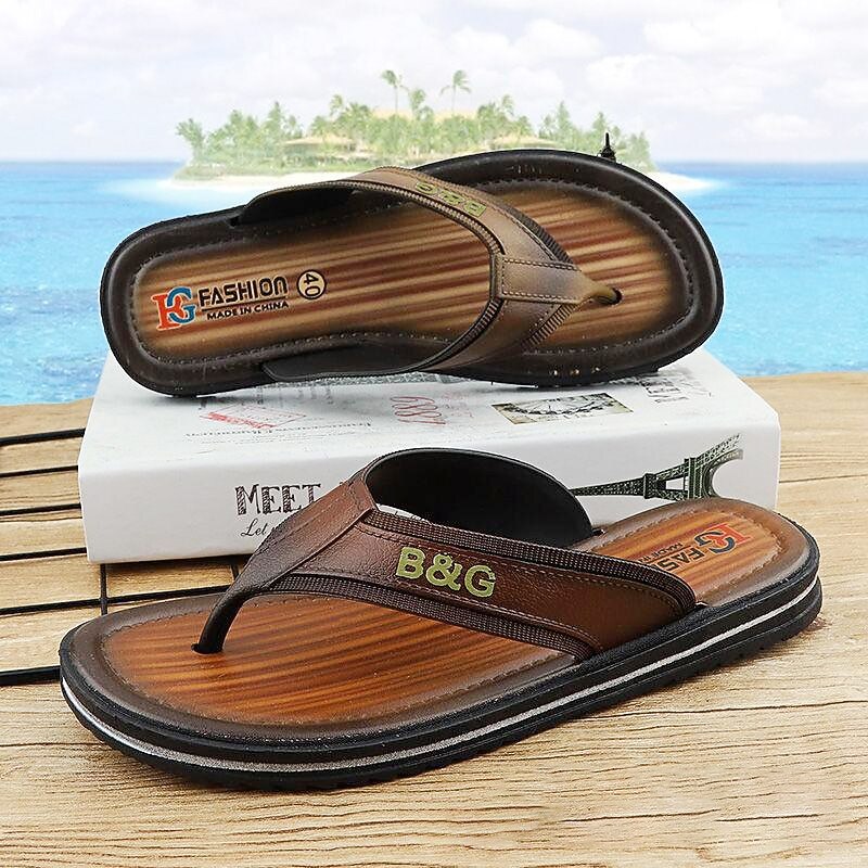Men's Brown Flip Flop Sandals – Lightweight Non-Slip Beach Slippers with Cushioned Sole for Summer, Travel & Casual Wear