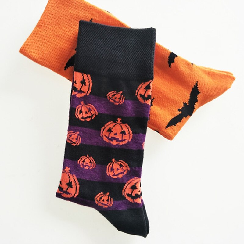 1Pair Halloween Socks Bats Pumpkin Cartoon Socks Men Knee-High Socks Halloween Cotton Crew Socks Spring Autumn Casual Socks4