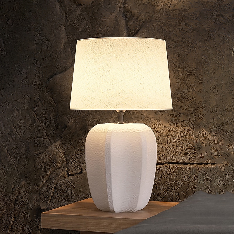 Bedside Lamp Table Lamp, Modern Retro Ceramic Tall Table Lamp 1 PCS with Beige Fabric Drum Shade Nightstand Lamp for Bedside Bedroom Living Room Kids Room College Home 85-265V3