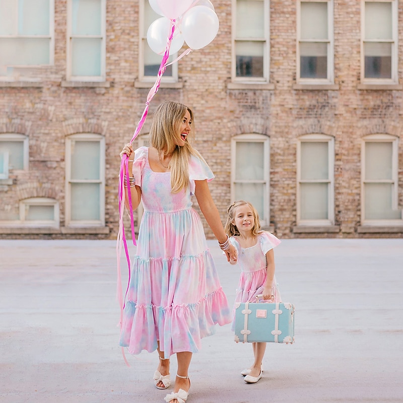 Mommy and Me Dresses Tie Dye Street Print Pink Short Sleeve Midi Mommy And Me Outfits Cute Matching Outfits3