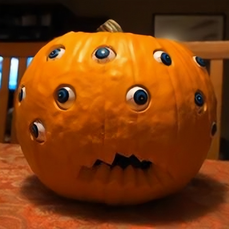 Halloween Scary Pumpkin Decoration,Resin Purely Handmade Turnable Eyeballs Sculpture For Indoor And Outdoor Use