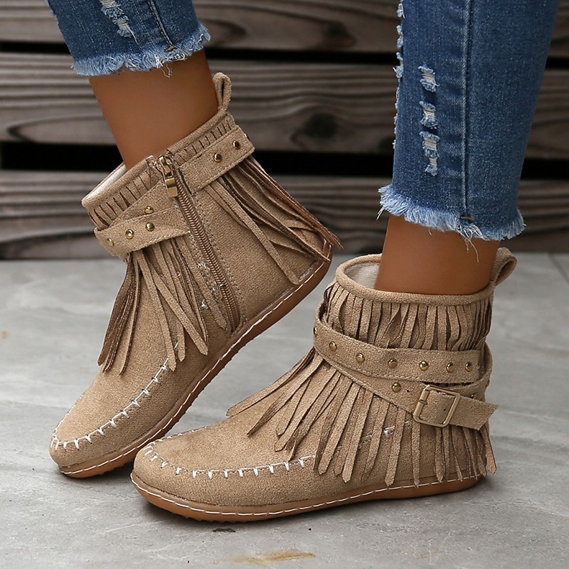 Women's Suede Fringe Moccasin Ankle Boots – Boho Flat Boots with Studded Strap for Fall Outfits, Daily Walking & Outdoor Casual Looks