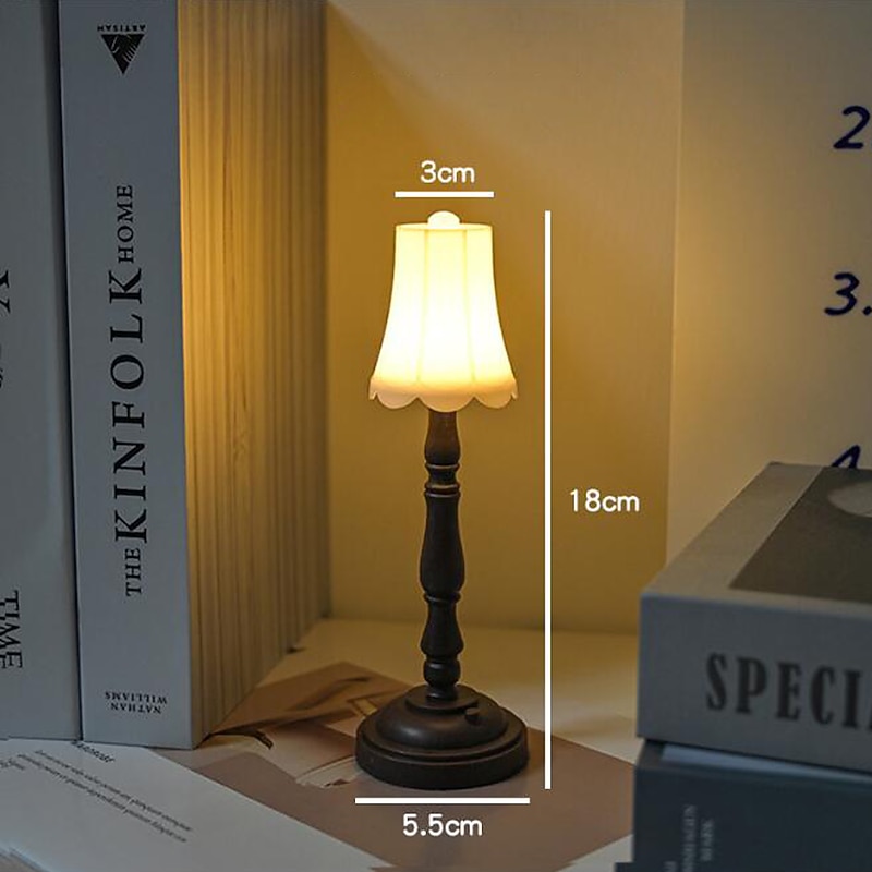 Retro Night Light Dormitory Bedroom Bedside Eye Protection Small Lamp Bedside Table European Mini Ornament Decoration Home Gifts3