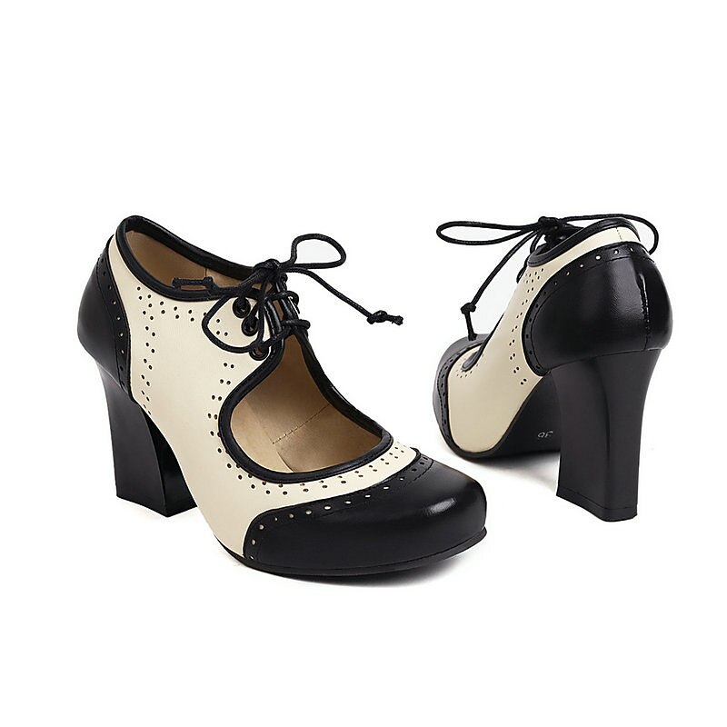 Women's Black and White Vintage Oxford Heels with Lace-Up Design, Retro Chunky Heel Shoes for Formal and Casual Wear4