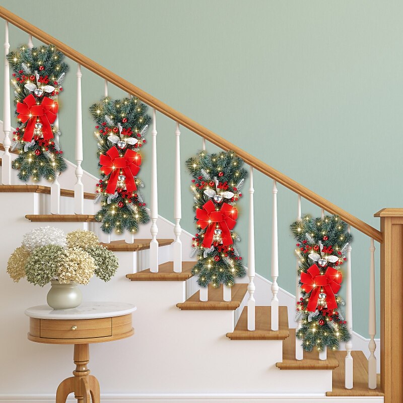 Christmas Wreaths Xmas Swags with Lights Cordless Prelit Stairway Stairway Staircase Window Wall Decoration Teardrop Trim Wreath Rattan Shopping Mall Hotel Outdoor