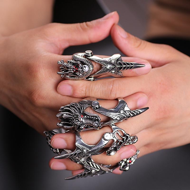 Dragon Halloween Finger Claws Knuckle Armor Ring Punk Gothic Dress Up Halloween Adults' Unisex Halloween Carnival Mardi Gras Easy Halloween Costumes Dress Up