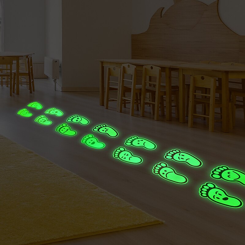 1 Set Footprint Pattern Glow In The Dark Floor Sticker3
