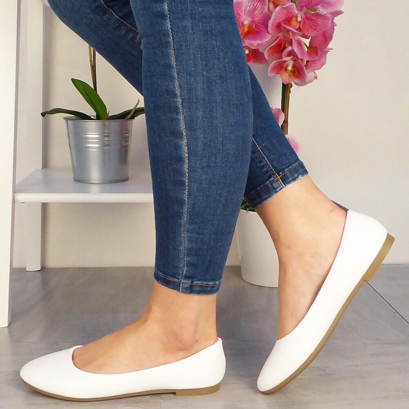 Women's Classic Slip-On Ballet Flats - Ultra Comfortable and Versatile Round-Toe Flats for Work, Casual, and Everyday Wear3