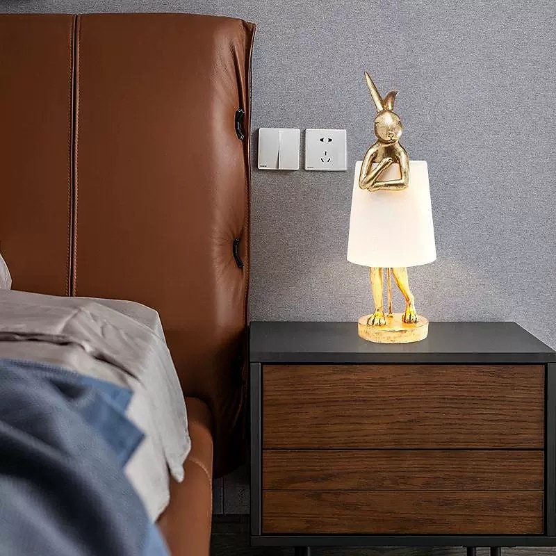 Table Lamp Bunny Table Lamps Gold Rabbit Table Lamp for Bedroom,Bunny Children's Bedside Gift Table Lamp Small Bunny Light 110-240V3
