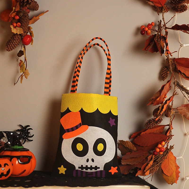 Kids' Halloween Treat Bag – Cute Felt Trick-or-Treat Tote with Pumpkin, Ghost, Spider, Bat or Skull Design for Candy Collection2