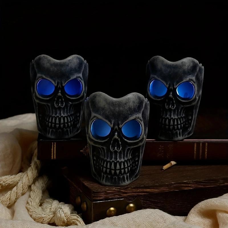 Black Skull Lamp Halloween Bar Decoration Horror Atmosphere Electronic Candle Light for Ghost Festival Bar Haunted House Secret Room Ornament Skull Head Props