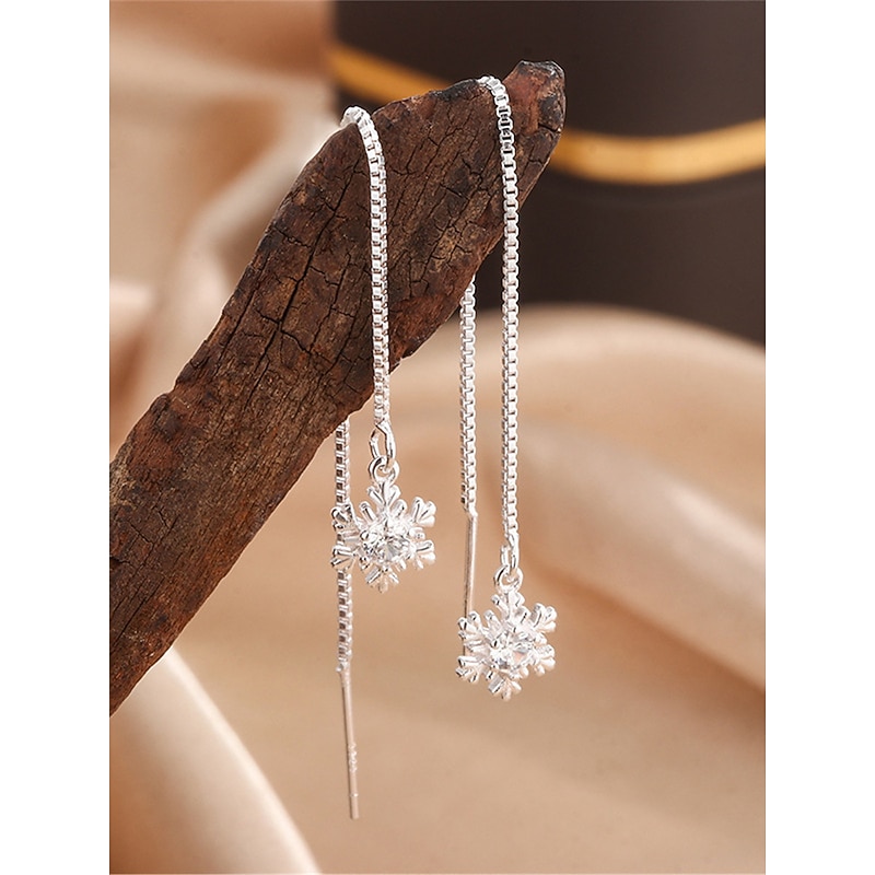 Women's Earrings Fashion Outdoor Snowflake Earring2