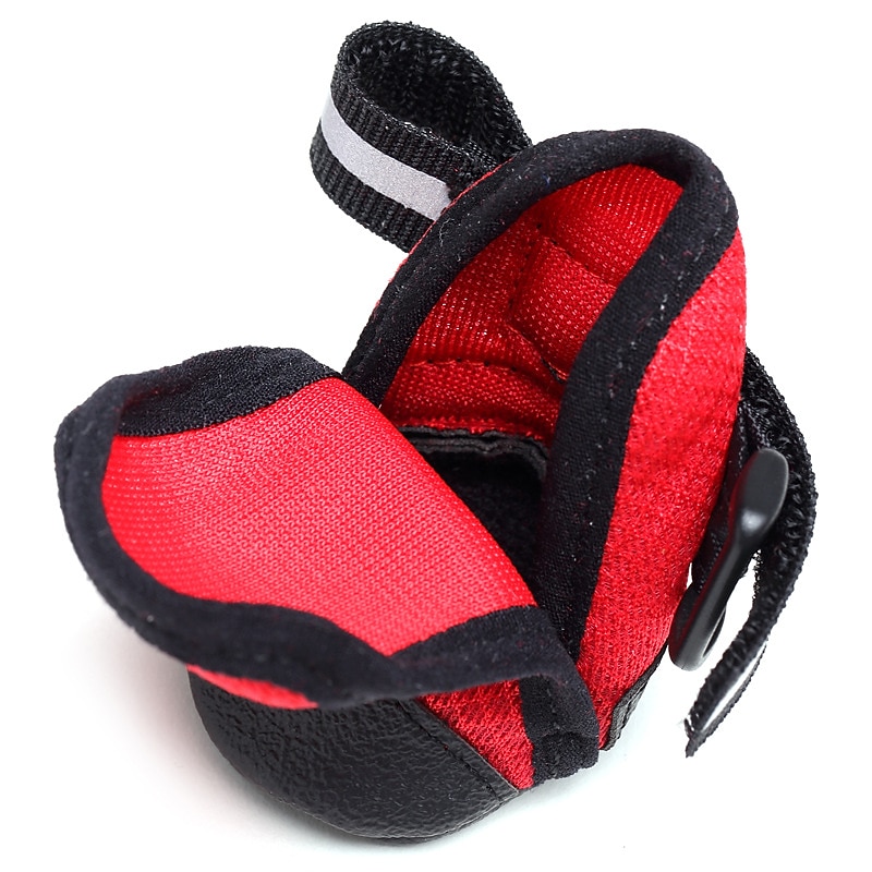 New Dog Shoes With Breathable Mesh That Doesn't Clog The Feet Prevents Slipping And Is Comfortable. The Front And Back Sides Of The Sole Are Wrapped With Wear-resistant Walking Pet Shoes2