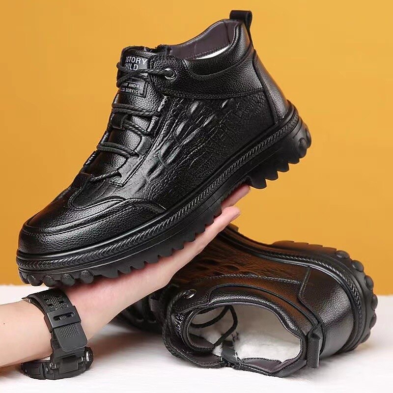 Men's Black Faux Leather Ankle Boots with Lace-Up Design and Warm Plush Lining - Durable and Stylish for Winter Wear4