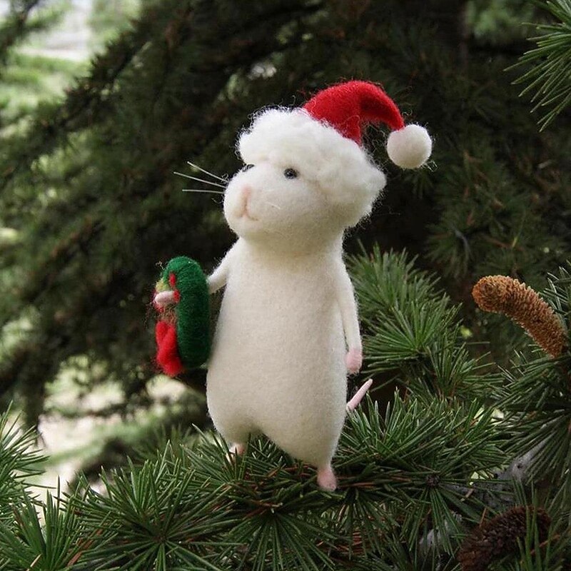 Halloween Mouse with Pumpkin, Christmas Mouse with a Gift,Cute Felt Mouse Ornament Needle Felting Mouse, Birthday Mouse, Needle Felting Kit, No Finished DIYKit Pack, Needle Felting Miniature 13