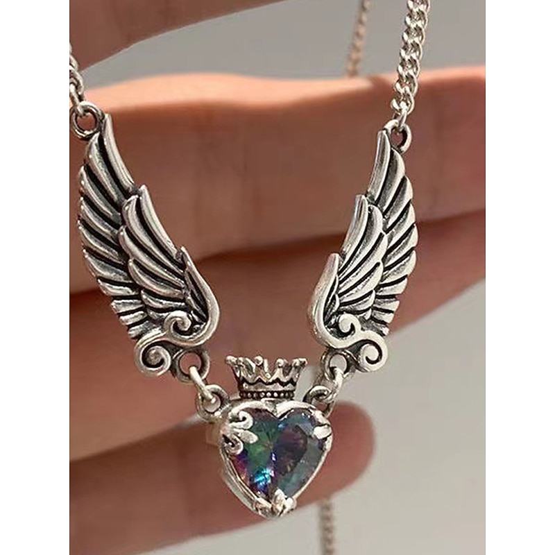 Women's necklace Fashion Outdoor Heart Necklaces3