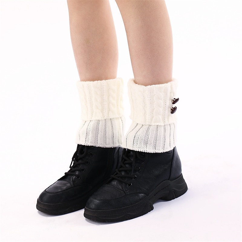 1 Pair Women Solid Warm Boots Cover Foot Covers Autumn and Winter Knitted Twist Button Short Leg Pads Knee Socks Boots Cover4