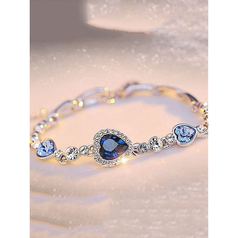 Women's Bracelets Fashion Outdoor Heart Bracelets & Bangles