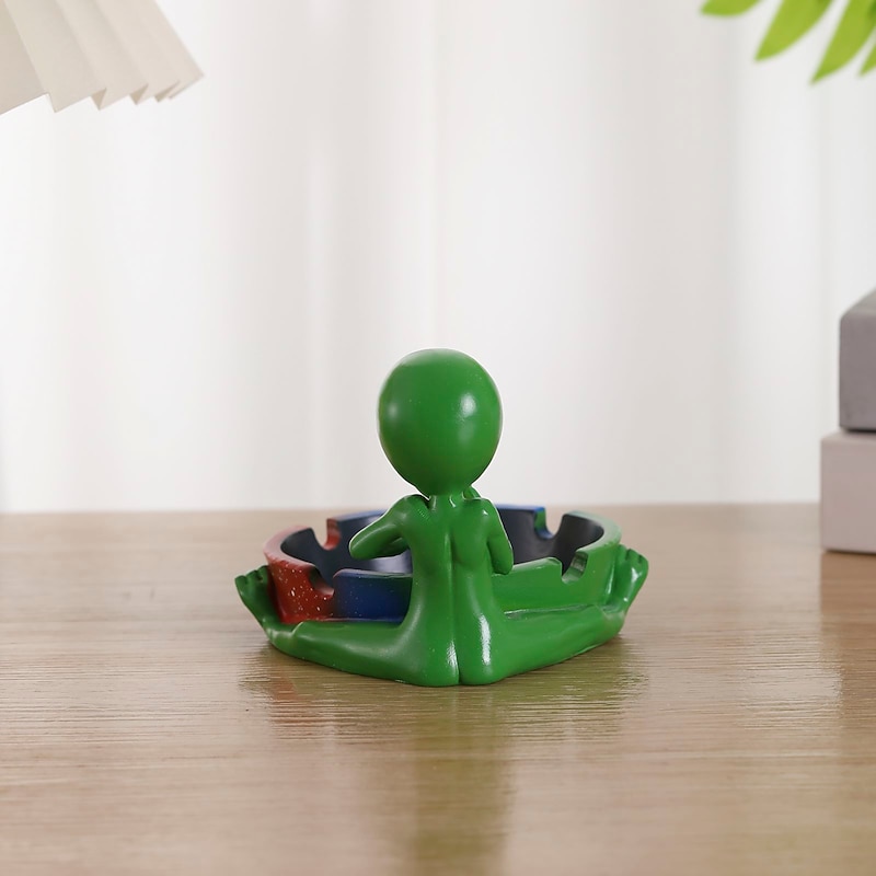 Pocket Ashtray Outdoor Tabletop Ashtrays Alien Ashtray home sitting room decoration desktop ashtray3