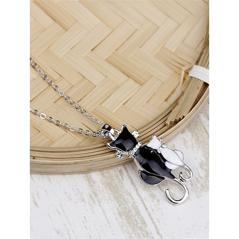 Women's necklace Fashion Outdoor Cat Necklaces2