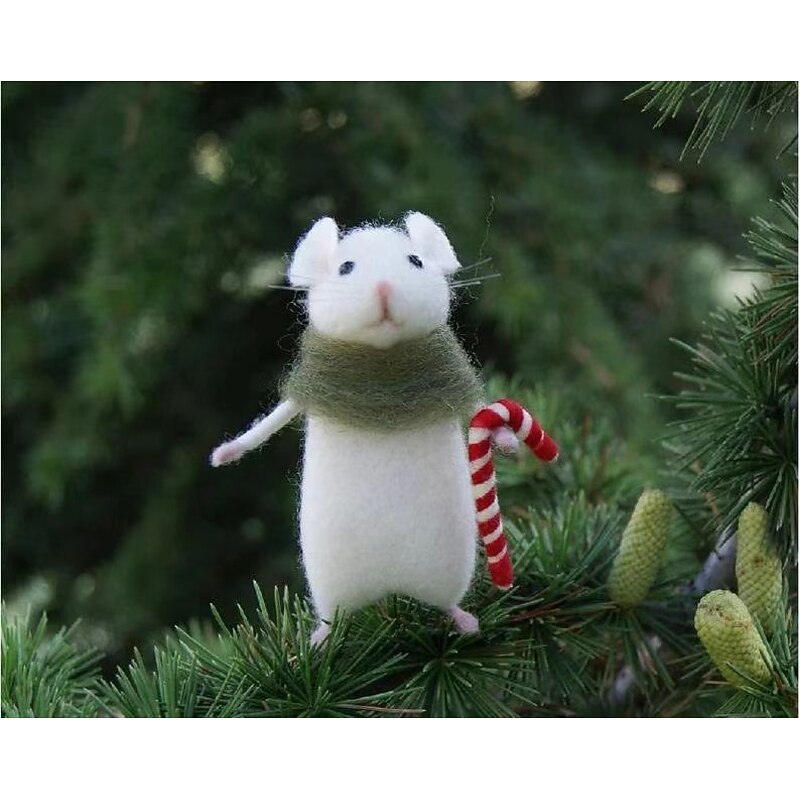 Halloween Mouse with Pumpkin, Christmas Mouse with a Gift,Cute Felt Mouse Ornament Needle Felting Mouse, Birthday Mouse, Needle Felting Kit, No Finished DIYKit Pack, Needle Felting Miniature 6