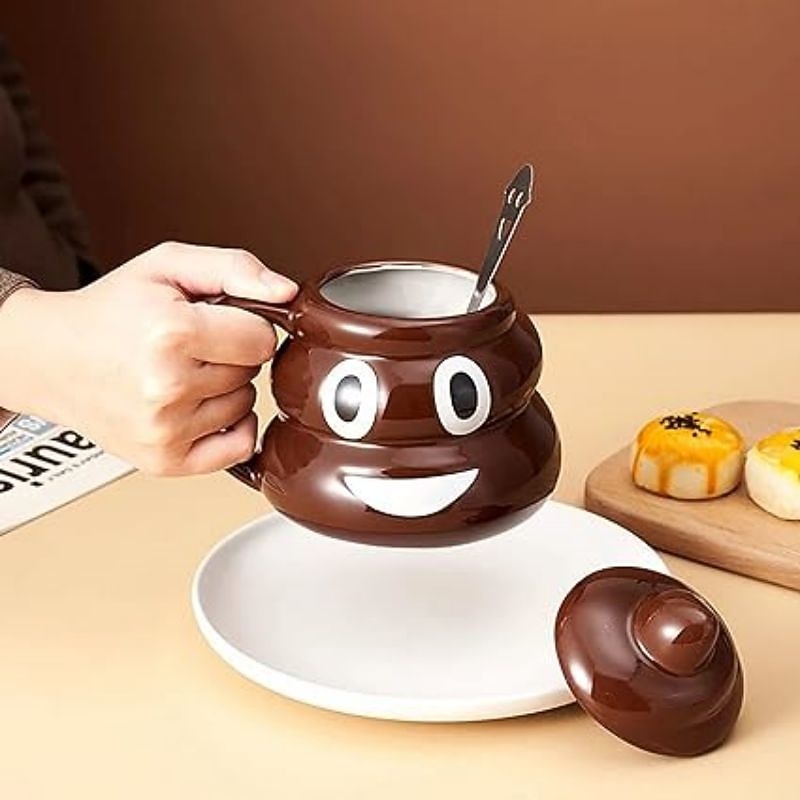 Funny Poop Ceramic Mug Cartoon Smile Coffee Milk Mug Porcelain Water Cup with Handgrip Lid Tea Cup Office Drinkware3