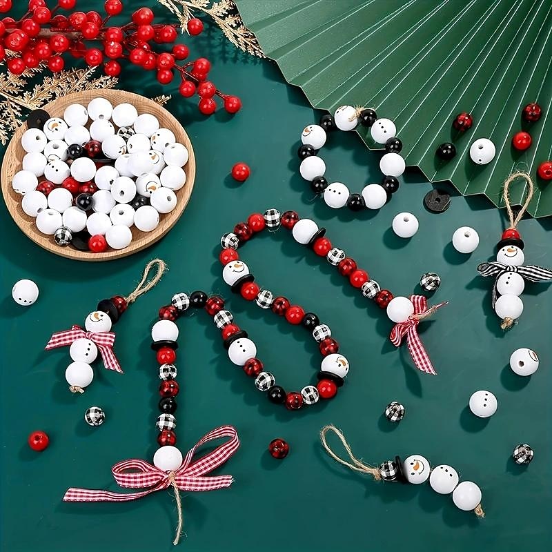 80pcs Christmas Wooden Beads Craft Ornaments Snowman Pattern Round Beads Wooden Beads For DIY Handmade Holiday Party Home Decor4