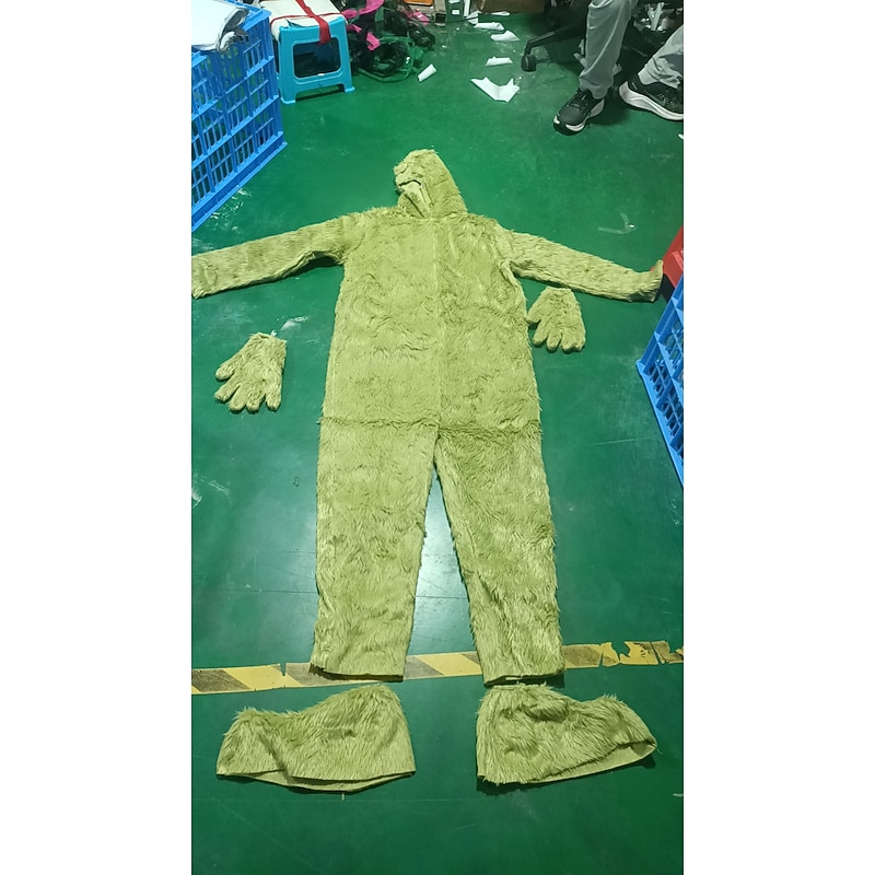 Santa Claus Green Monster Furry Jumpsuit Santa Suits Cosplay Costumes Onesies Men's Women's Boys' Girls' Christmas Cosplay Costume Kid's Adults' Christmas Masquerade Christmas Party Onesie2