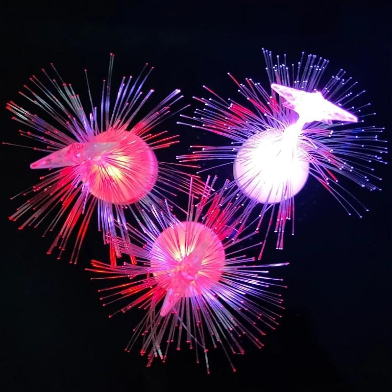 1pc Christmas Tree Color Changing LED Night Light, Fiber Tree Lamp for Xmas Indoor Tabletop Home Holiday Party Wedding Decoration4