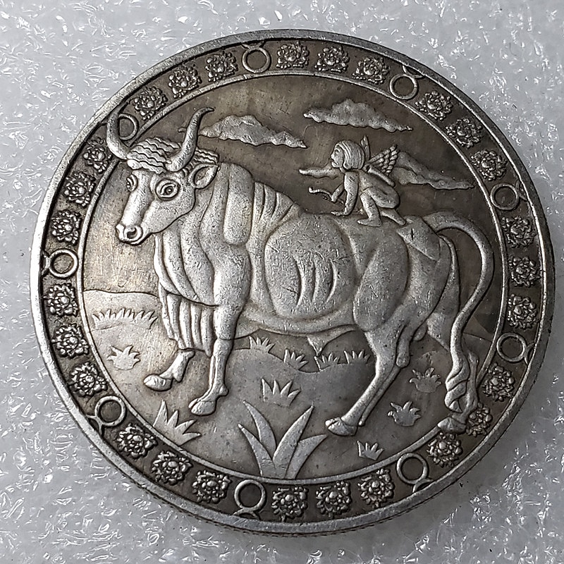 Antique Crafts European and American Twelve Constellations Commemorative Coins Ancient Silver Coins Tarot Wishing Sun God Commemorative Coins Foreign Currency4