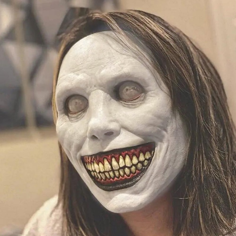 Scary Smiling Demons Halloween Mask Halloween Props LED Mask The Exorcist Horror Funny Scary Costume Adults' Men's Women's Halloween Carnival Mardi Gras Easy Halloween Costumes Dress Up4